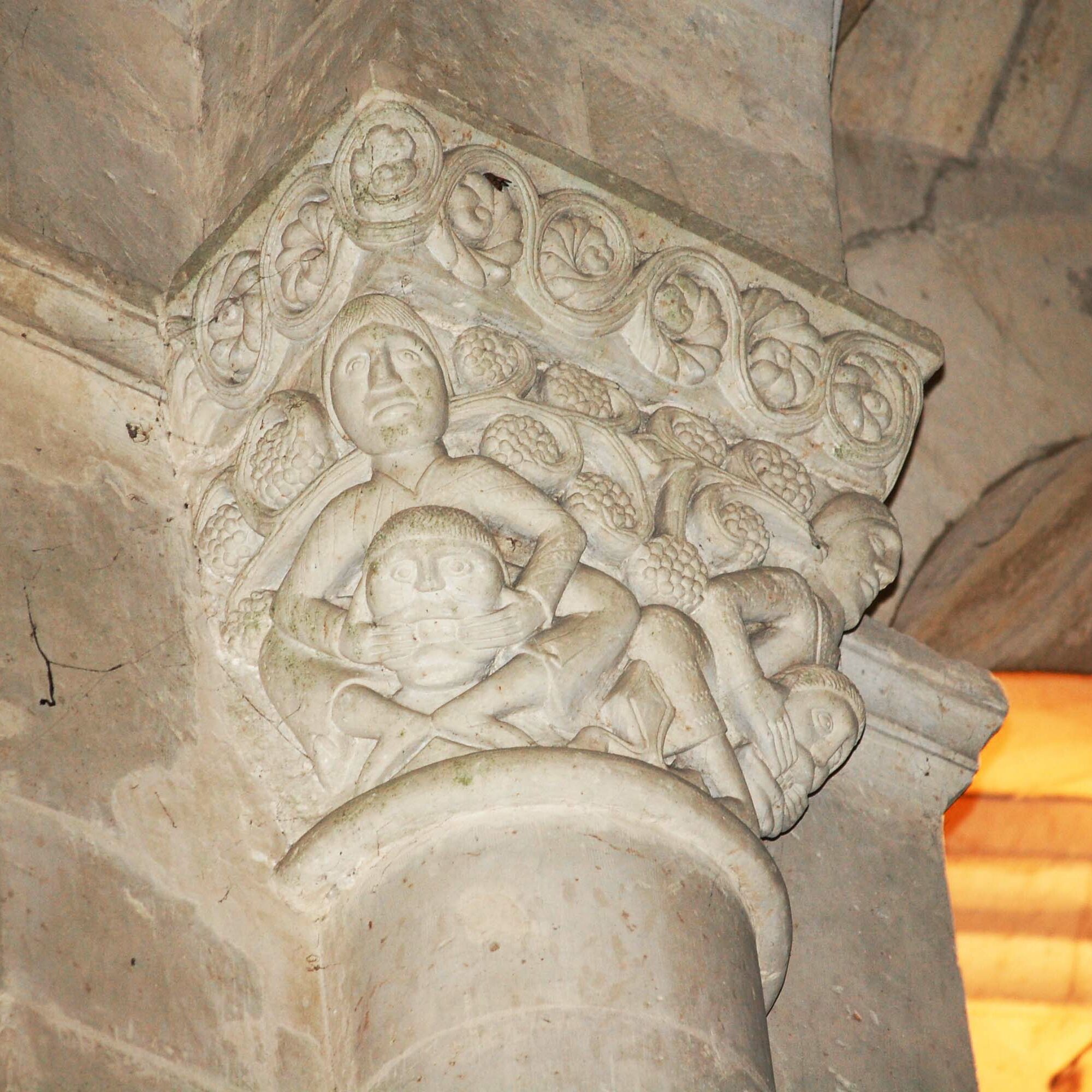 Fig.14bis -Chapiteau du premier pileir septentrional de la nef façade Est- ©chris chiama